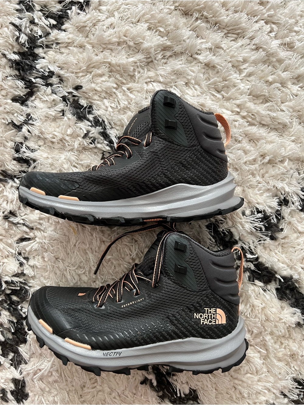 The North Face Vectic Fastpack Trail Hiking Boots